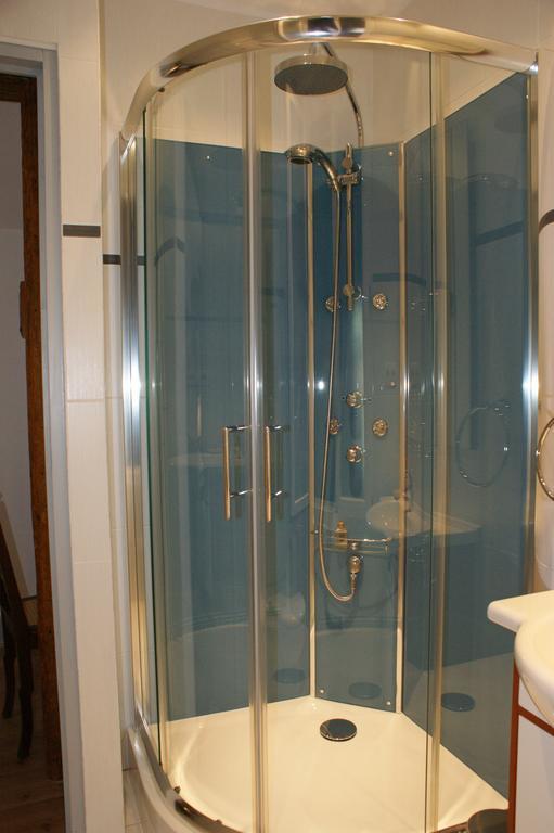 Location "Charme" Apartment Riquewihr Ruang foto