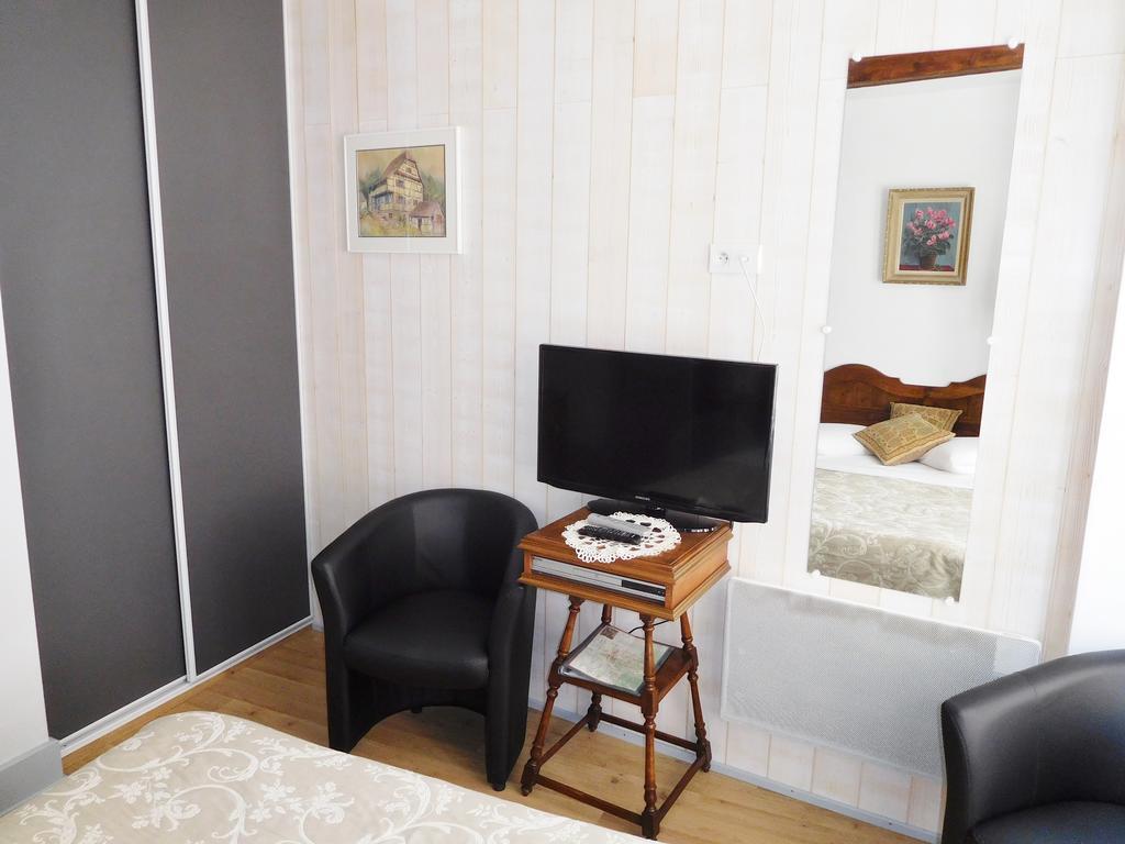 Location "Charme" Apartment Riquewihr Bagian luar foto